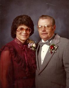 394170_215192685242220_1146417004_n