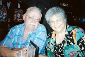 407843_215192125242276_945865049_n