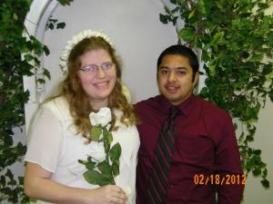 285650_313042722123882_975601193_n