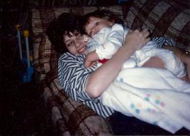 315589_162552773839545_872957207_n